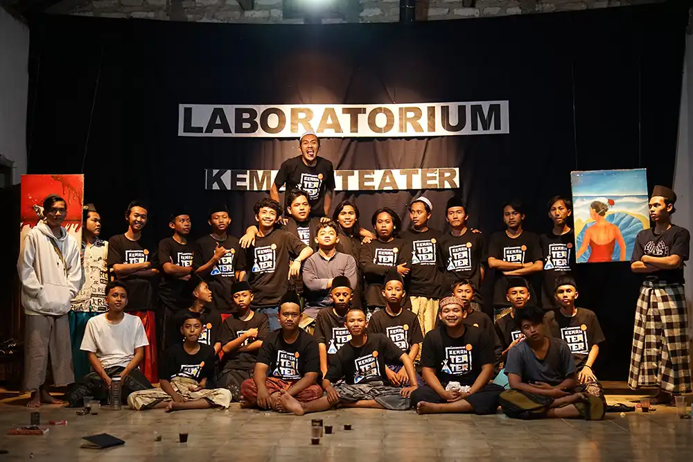 Teater Padi LS